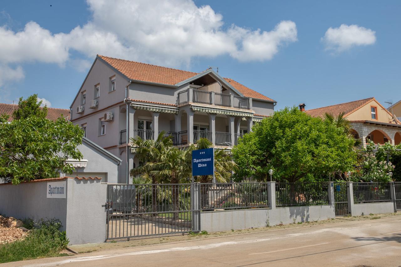 Apartmani Dina Biograd Na Moru Ngoại thất bức ảnh