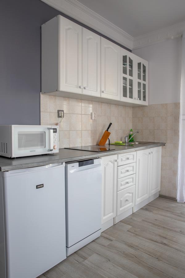 Apartmani Dina Biograd Na Moru Ngoại thất bức ảnh