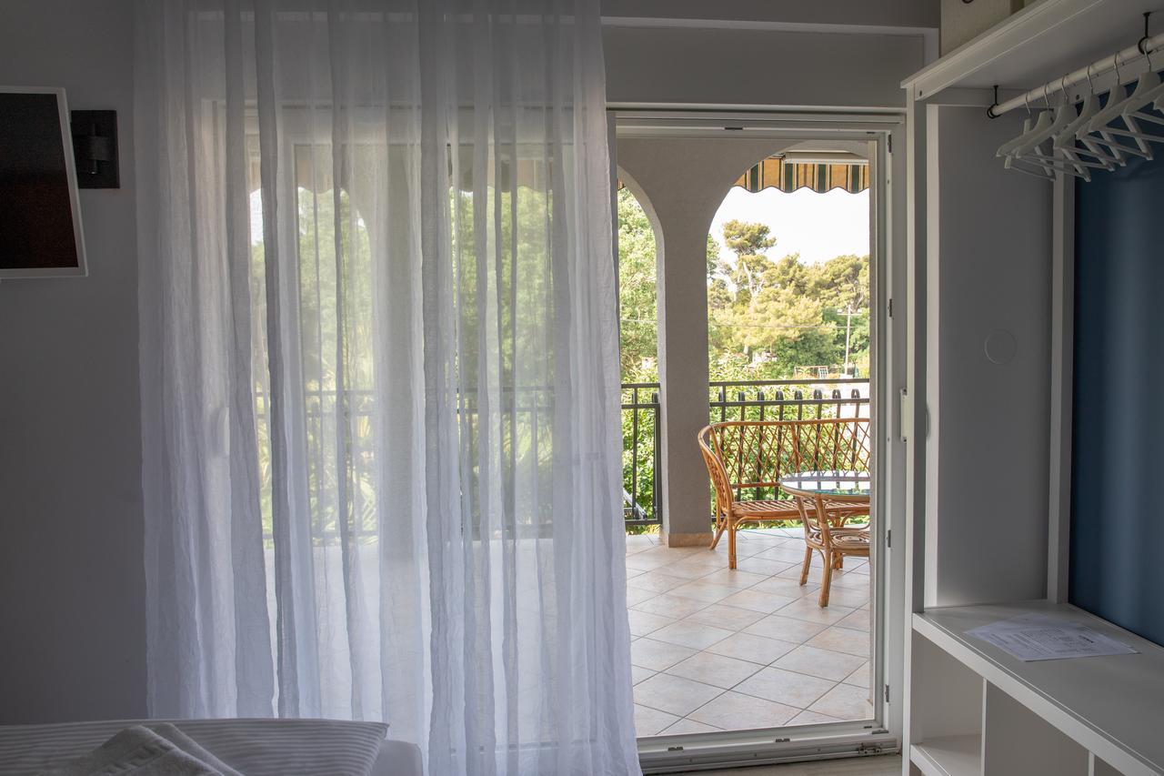 Apartmani Dina Biograd Na Moru Ngoại thất bức ảnh